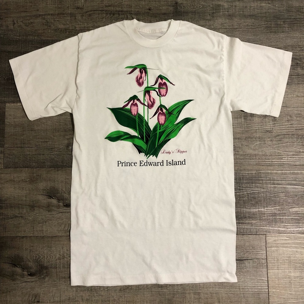 Vintage Prince Edward Island T-Shirt Single Stitch